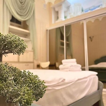 Great One Bed Right Near Opera House Διαμέρισμα Κίεβο Εξωτερικό φωτογραφία
