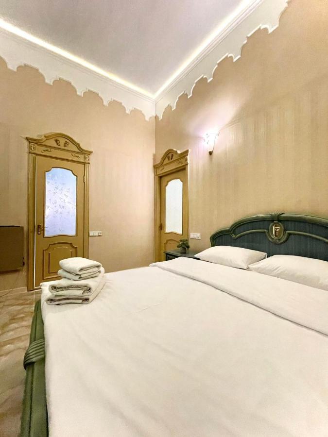 Great One Bed Right Near Opera House Διαμέρισμα Κίεβο Εξωτερικό φωτογραφία